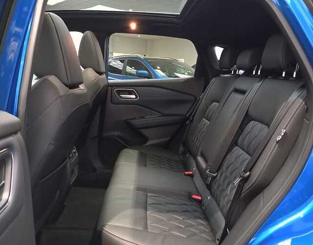 Nissan Qashqai 1.3 DIG-T mHEV 12V Tekna + 4x2 Aut. 116kW