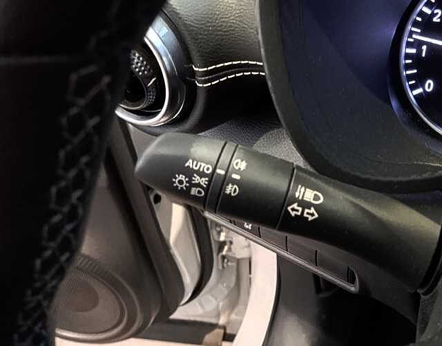 Nissan Juke ES - SUV5 1.0 DIG-T EU6d-T, tekna, 2019 - 2020