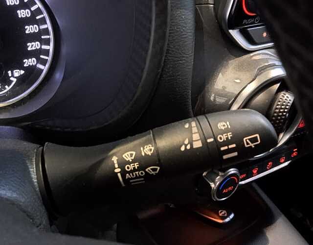 Nissan Juke ES - SUV5 1.0 DIG-T EU6d-T, tekna, 2019 - 2020