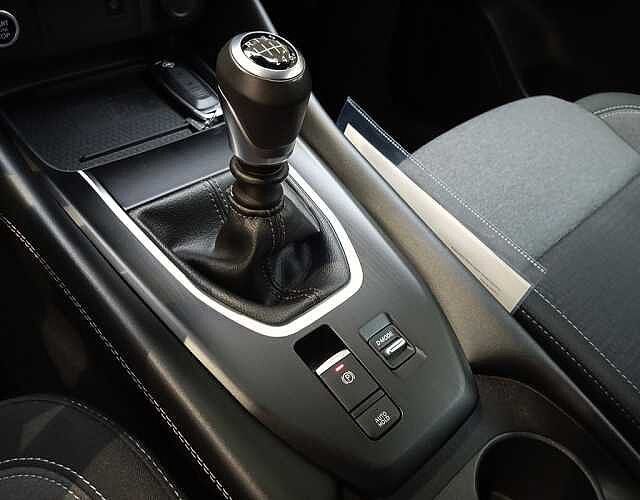 Nissan Qashqai DIG-T 140CV mHEV 12V N-CONNECTA