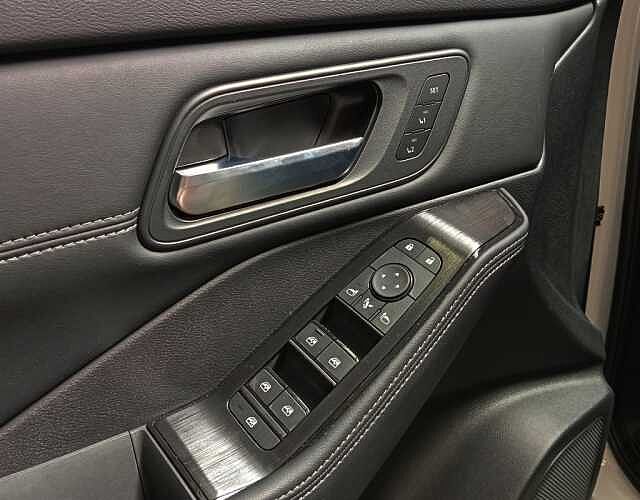 Nissan X-Trail e-POWER 213CV e-FORCE ADVENTURE 5 PLAZAS