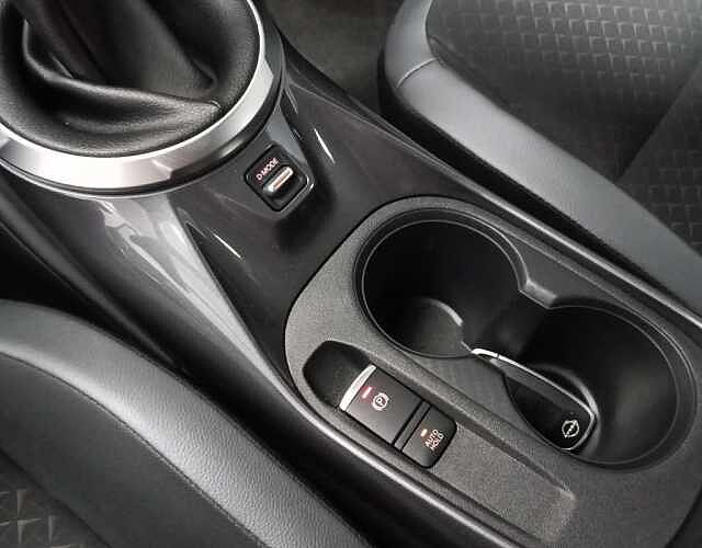 Nissan Juke Dig-T 114CV N-Connecta N-Connecta