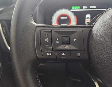 Nissan Qashqai DIG-T 140CV mHEV 12V N-CONNECTA Plateado