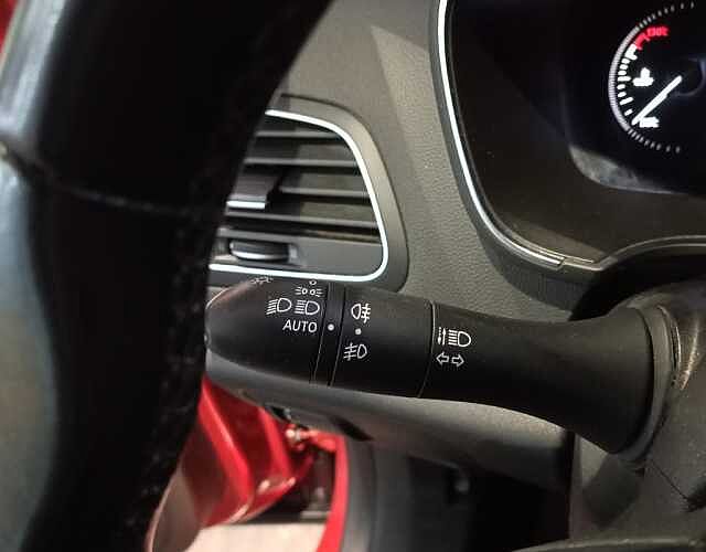 Renault M&eacute;gane Sport Tourer S.T. 1.3 TCe GPF Zen EDC 103kW