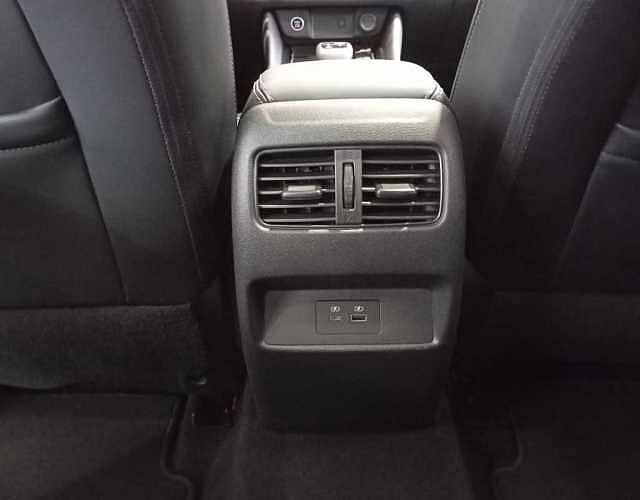 Nissan Qashqai 1.3 DIG-T mHEV 12V Tekna + 4x2 Aut. 116kW