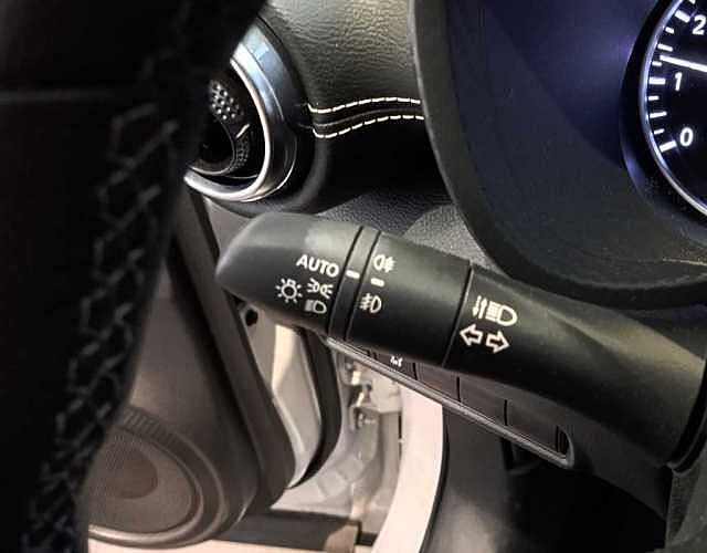 Nissan Juke ES - SUV5 1.0 DIG-T EU6d-T, tekna, 2019 - 2020