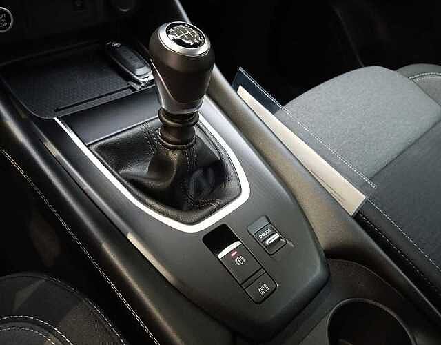 Nissan Qashqai DIG-T 140CV mHEV 12V N-CONNECTA