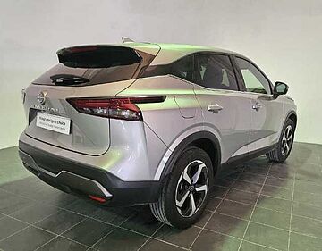 Nissan Qashqai DIG-T 140CV mHEV 12V N-CONNECTA Plateado