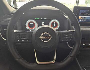 Nissan Qashqai DIG-T 140CV mHEV 12V N-CONNECTA Plateado