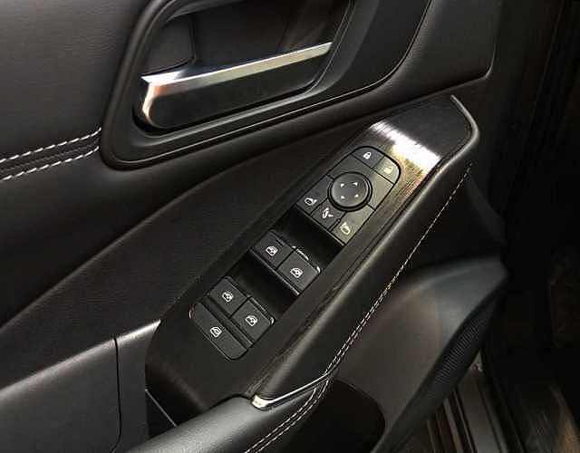 Nissan Qashqai DIG-T 140CV mHEV 12V N-CONNECTA