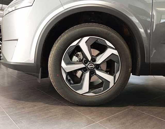 Nissan Qashqai DIG-T 140CV mHEV 12V N-CONNECTA