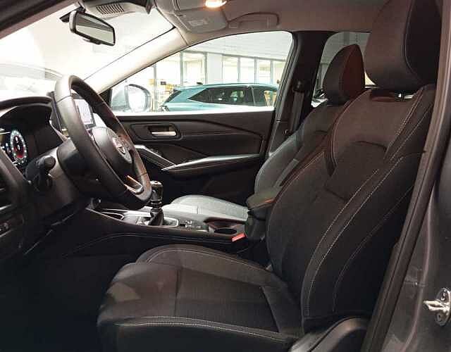 Nissan Qashqai DIG-T 140CV mHEV 12V N-CONNECTA
