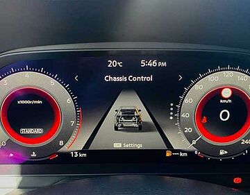 Nissan Juke DIG-T 114CV TEKNA Gris