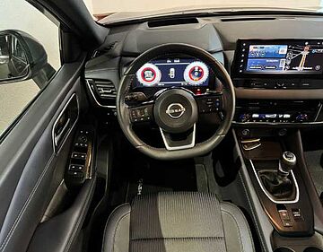Nissan Qashqai 1.3 DIG-T mHEV 12V Tekna 4x2 103kW Tekna Negro